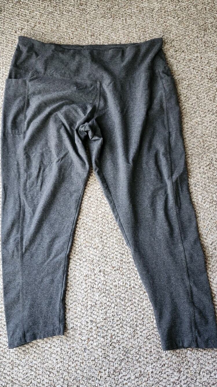 The Sweatshirt Project Gray Capri Leggings 3X High Waist Crop Activewear #620